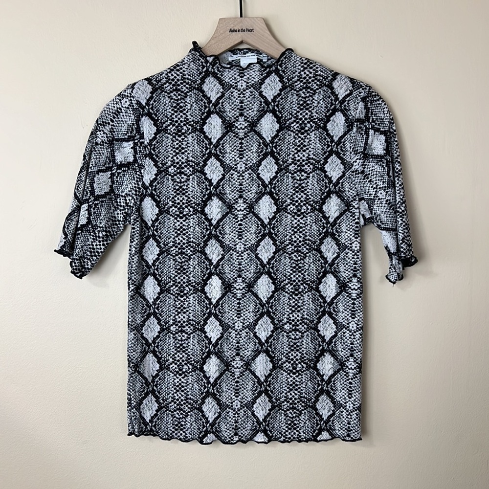 Snakeskin print semi-sheer Tee